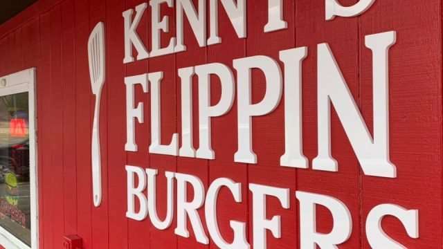 Kenny’s Flippin Burgers